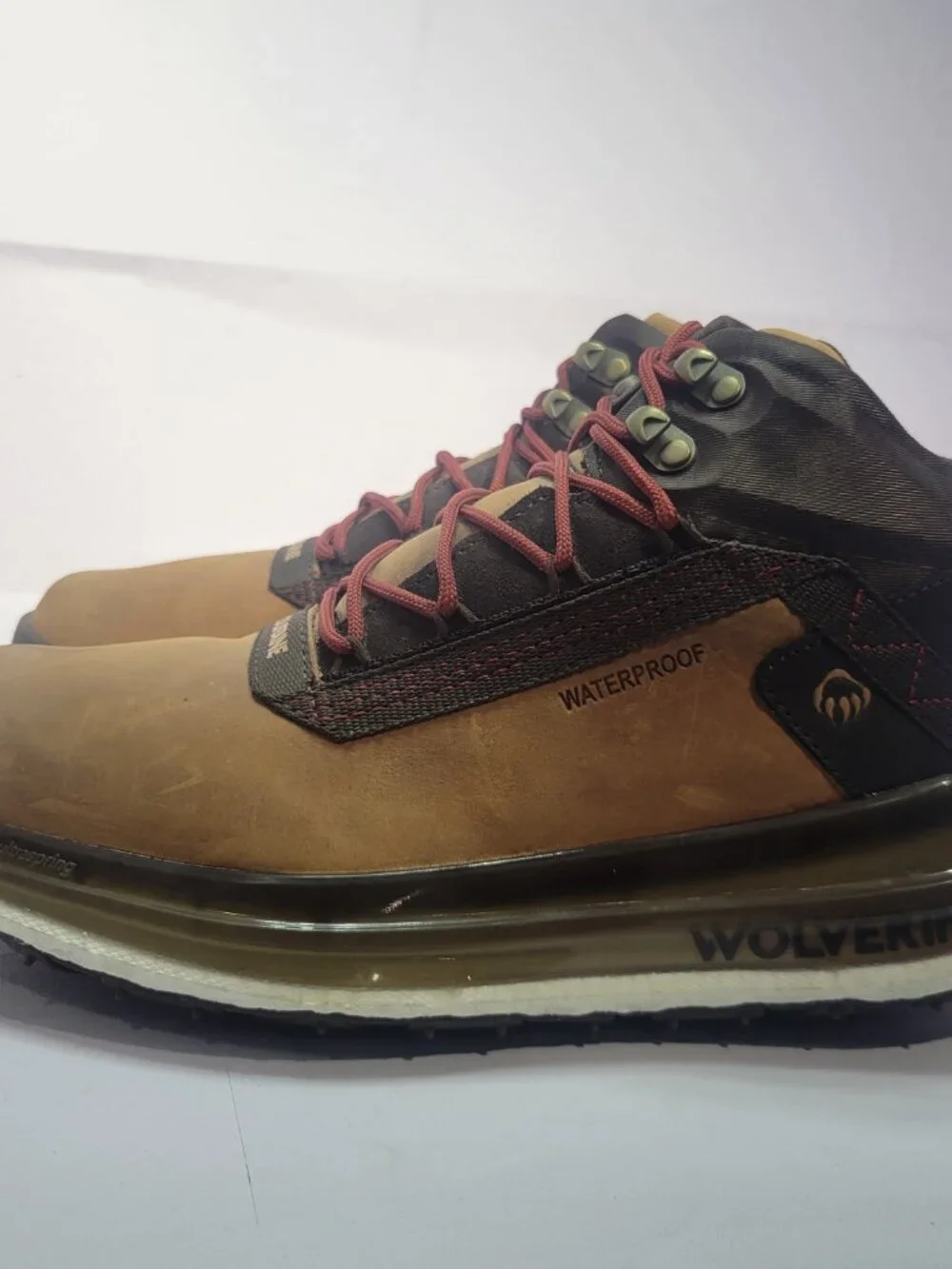 Wolverine Conquer Ultraspring Men's Size 8 Brown Mid Waterproof Hiking Boots